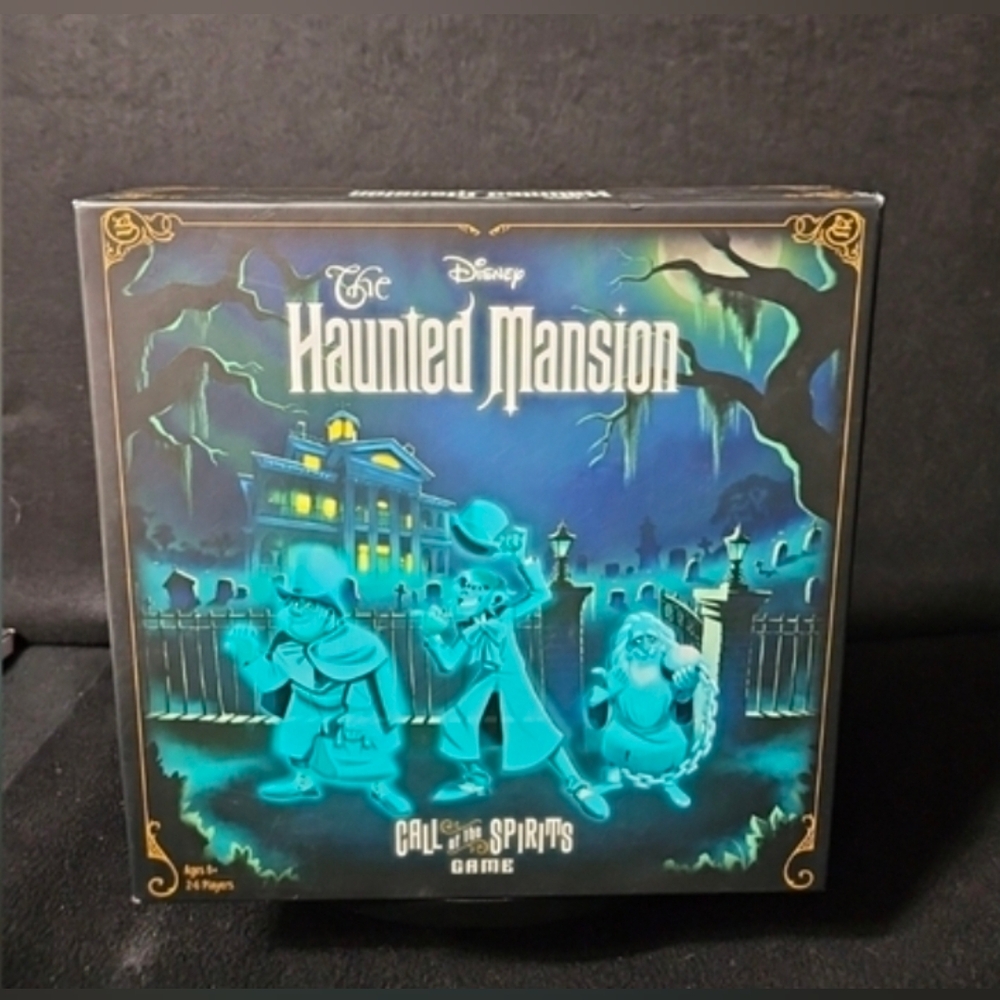 🆕️ Disney Haunted Mansion Call of the Spirits Game Factory Sealed
